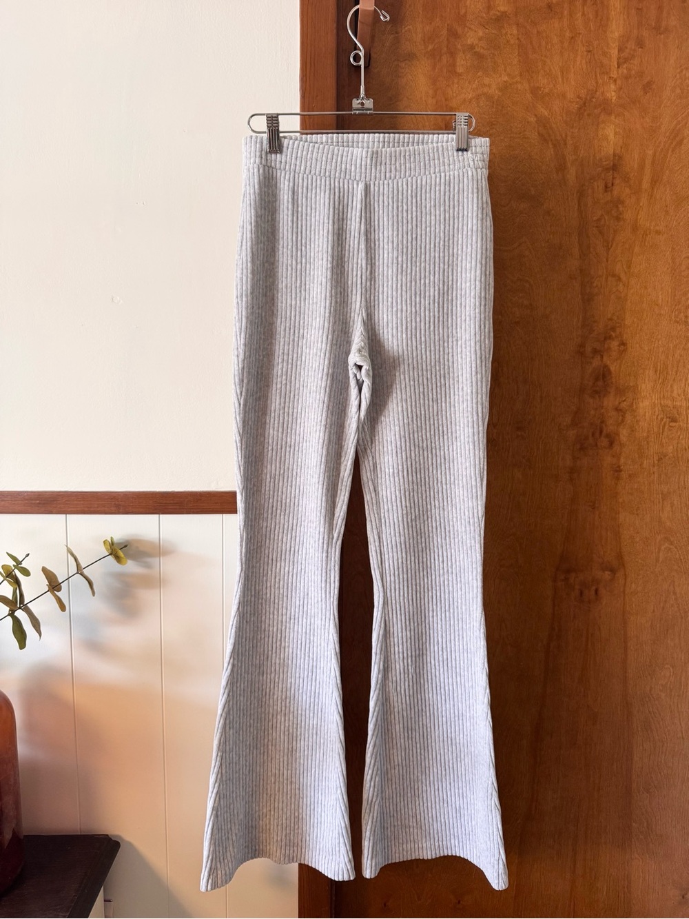 Aerie Ribbed Flare Pants Gray High Rise Lounge Yoga Women’s Small
